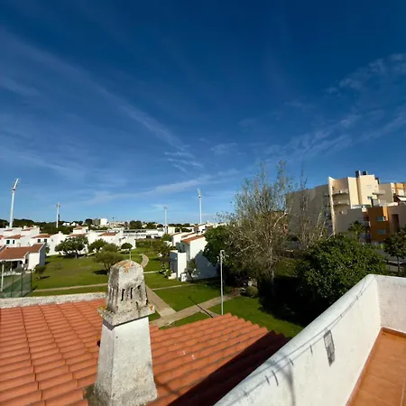 Casa de Férias Stylish Vilamoura Retreat - Where Time Slows Down