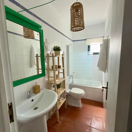 Casa de Férias Stylish Vilamoura Retreat - Where Time Slows Down *